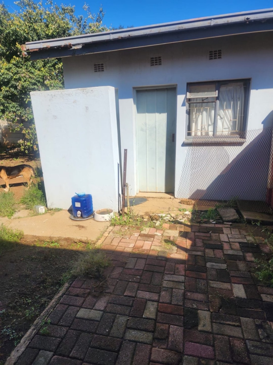 5 Bedroom Property for Sale in Meiringspark North West